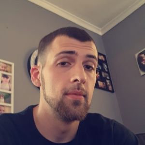 Meet your Posher, Adam